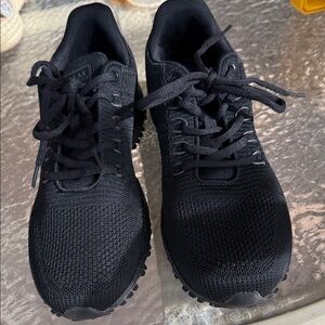 Men's Black Athletic Running Shoes